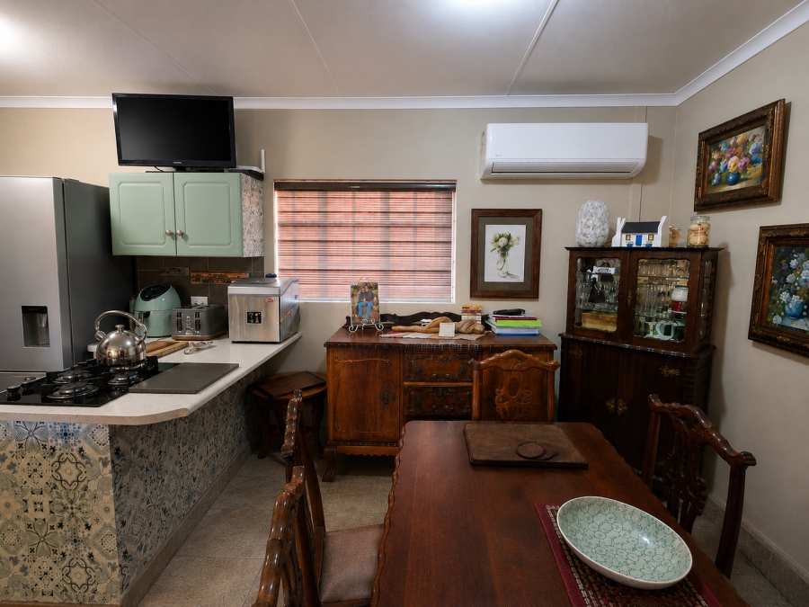 3 Bedroom Property for Sale in Protea Park North West